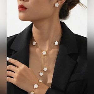 GOLD W/ MOTHER OF PEARL 4 PIECE JEWELRY SET